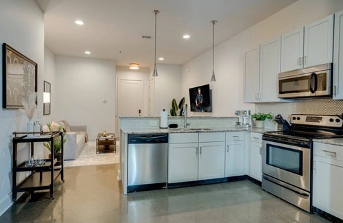 Midtown Casa | Lofts At 30th - Modernity on West End - 2 Units