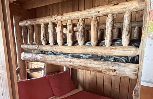 North Webster Cabina | Log Cabin By Webster Lake