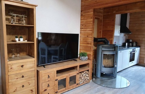 Wustrow Cabina | Cabaña de madera Canow con barco - cabaña de madera Canow