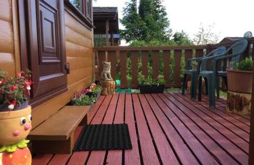 Bronaber Casa | Log cabin - free parking garden & pet friendly