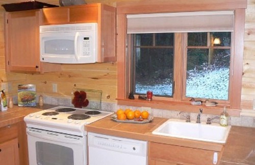 McKenzie Bridge Cabina | Log Cabin Inn McKenzie cabina frente al río, recién construido