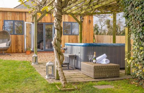 Upton Cheyney Casa | Log Cabin near Bath