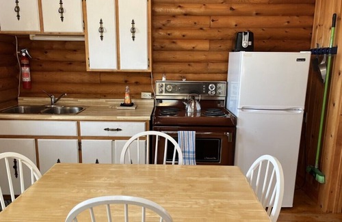 West Bay Cabina | Log Cabin on Bras d'or lake, 1 BDR (5 of 5)