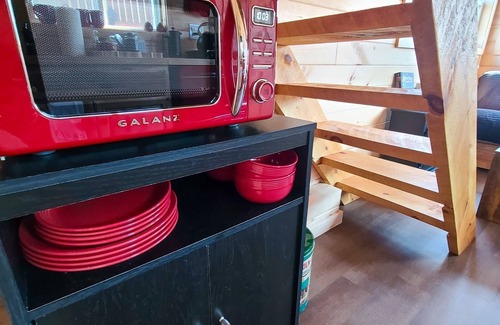 Lakeside Apartamento | Log Cabin - Tiny Digs Lakeshore