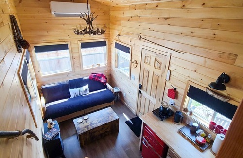 Lakeside Apartamento | Log Cabin - Tiny Digs Lakeshore
