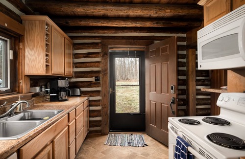 Front Royal Cabina | Log Cabin con una vista espectacular del río Shenandoah y el Massanutten Mo