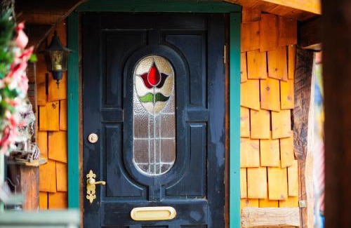 Hakuba Casa | Log Cottage KUROITA