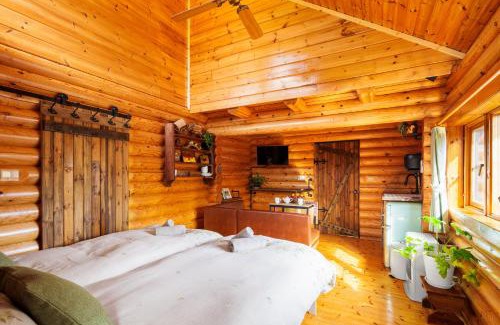 Hakuba Casa | Log Cottage KUROITA