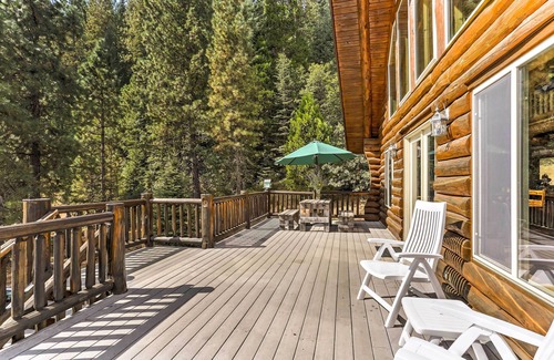 McCloud Cabaña | Log Home on 60 Private Acres By Mt Shasta Ski Park