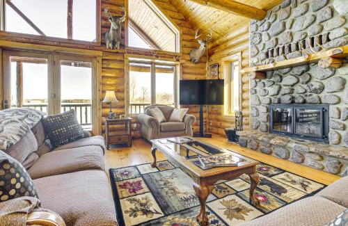 Abrams Casa | Log Home with Deck and Sunset Views 19 Mi to Oconto!