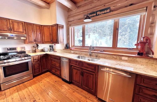 Breckenridge Cabina | Log Home WOW Mtn. Views Log Stove 10 min. to Breck