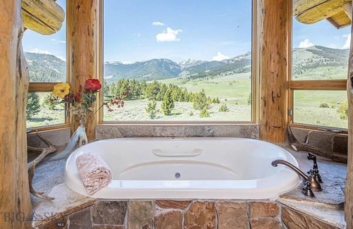 Gardiner Cabina | Log Lodge, ideal para familias, cerca del parque Yellowstone en nuestro rancho privado