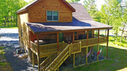 McHenry Casa | Log Me Inn
