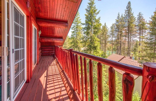 Big Creek Casa | ¡Excelente casa de madera para perros a solo minutos de China Peak Mountain!