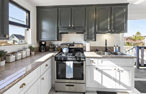 Logan Heights Casa | Logan Heights Loft, Unit 3 | 2/1.5 Loft, Close to Downtown and Gaslamp Quarter!