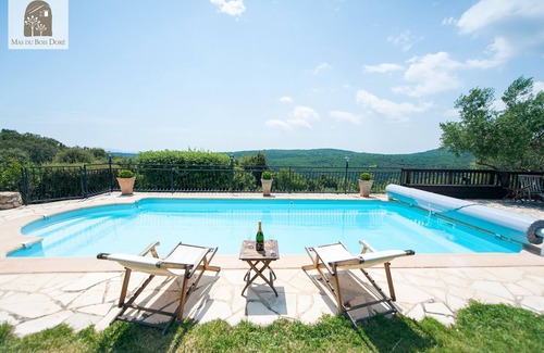 Mons Cabaña | Loge du Chauffeur, lujoso apartamento Olive Farm con hermoso diseño interior