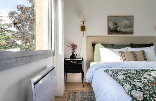 Valence Apartamento | Logement 2 chambres spacieux Lit King Verdun parking gratuit