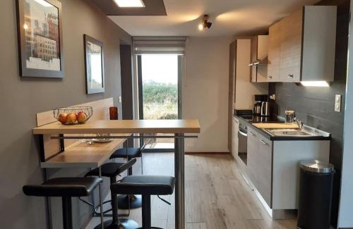 Landeda Apartamento | Logement 80 m2 avec terrasses entre les deux abers