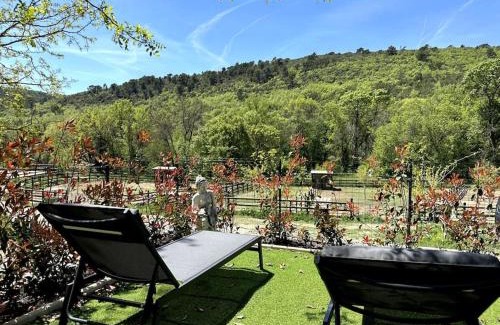 Bargemon Apartamento | Logement atypique - Chevaux Miniatures Rhéa Horses