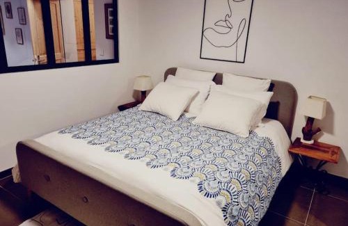 Neuvecelle Casa | Logement avec billard, home cinéma et terrasse privatisés