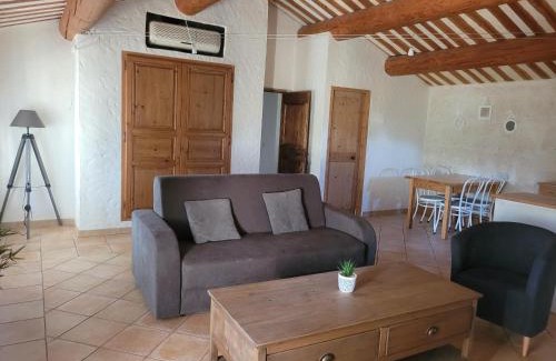 Cabannes Apartamento | Logement charme provençal