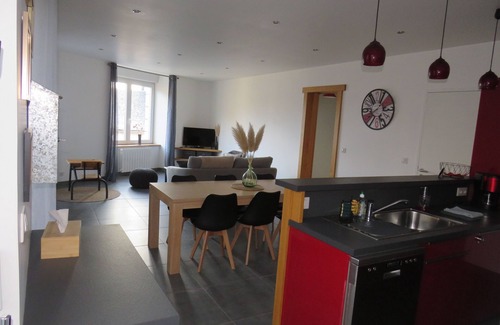 Soulages-Bonneval Apartamento | Logement Dans Charmante Maison en Pierre à 5 Minutes de Laguiole
