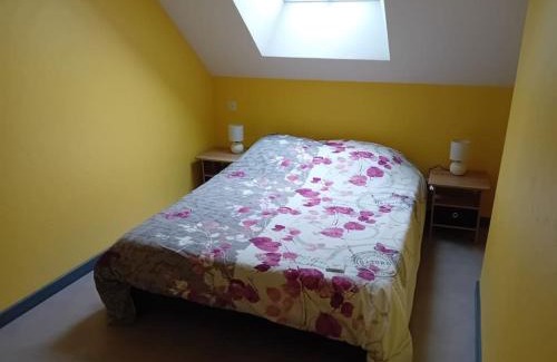 Neris-les-Bains Apartamento | Logement dans la campagne nérisienne