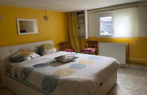 Belle-Eglise Apartamento | Logement entrée indépendant, sous sol éclairé, cuisine, SDB WC, jardin