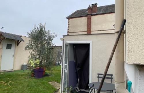 Belle-Eglise Apartamento | Logement entrée indépendant, sous sol éclairé, cuisine, SDB WC, jardin