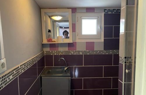 Belle-Eglise Apartamento | Logement entrée indépendant, sous sol éclairé, cuisine, SDB WC, jardin