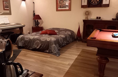 Meximieux Apartamento | Logement Frais et Indépendant Avec Piscine - Prox. Cnpe / Lyon - 50 m2