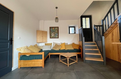 Orlienas Casa | Logement Gîte Meublé 50m2 + Jardin