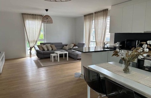 Prilly Apartamento | Logement Moderne et Spacieux !