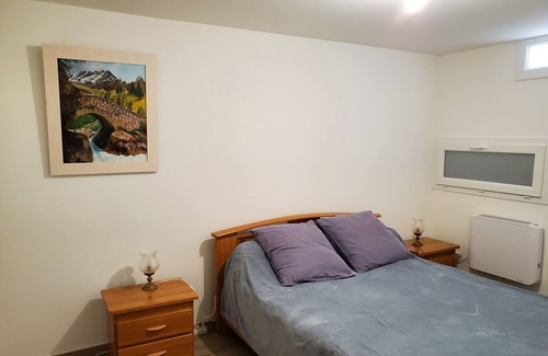 Cransac Apartamento | Logement Spacieux et Serein Dans une Jolie Maison de Campagne