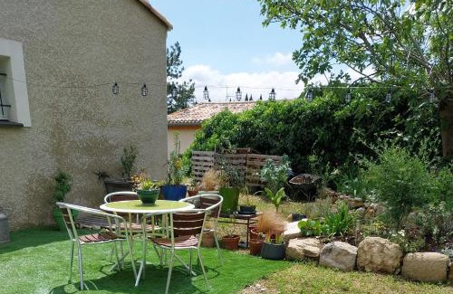 Montolieu Casa | Logement tout équipé Montolieu, Village du Livre