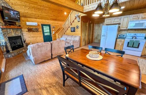 Piney Creek Casa | Logged Out