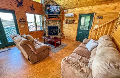 Piney Creek Casa | Logged Out