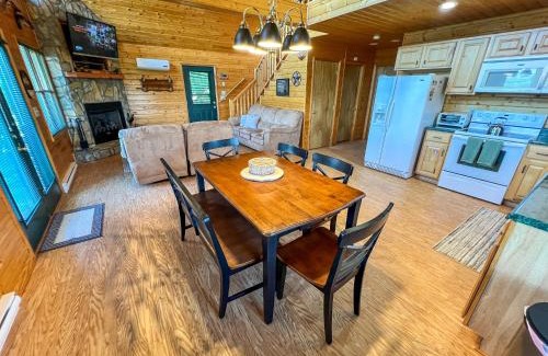 Piney Creek Casa | Logged Out