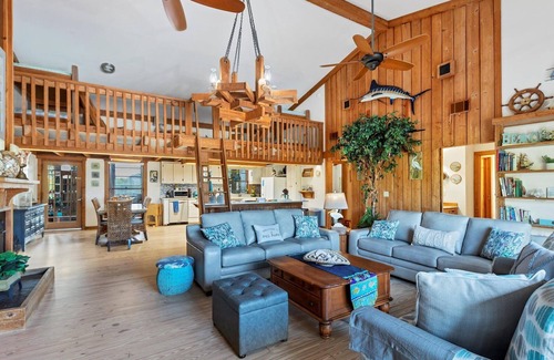 Palm Island Casa | Loggerhead Landing: Beach, swim spa and dock: This lodge on the beach has it all!