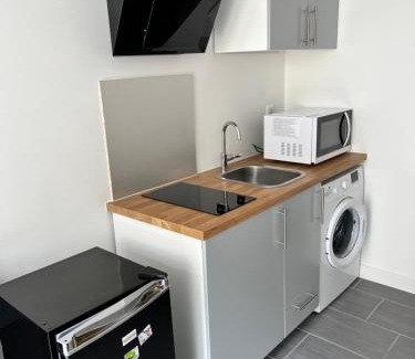 Ploermel Apartamento | Logia