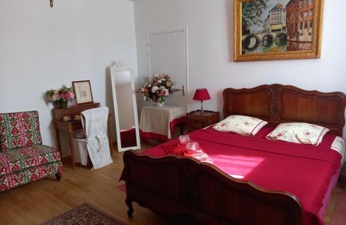 Val de Drome Casa | Logis du Château de Brecy