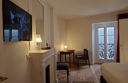 Cognac Cama Y Desayuno | Logis des Tourelles, la habitación Salignac (3 personas)