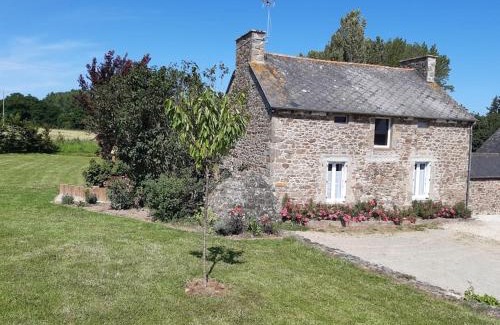 Saint-Lormel Casa | Logis du fresne