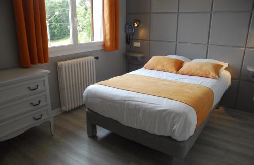 Le Chambon-sur-Lignon Apartamento | Logis Hôtel Le Relais du Bois Vialotte
