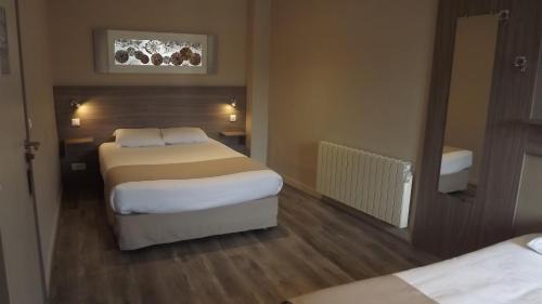 Cognac Hotel | Logis Hôtel La Résidence, Cognac Centre