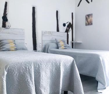 Mirande Hotel | Logis Hôtel Restaurant Métropole