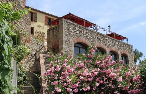 Elne Hotel | Logis Hotel Cara Sol