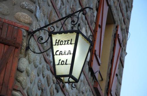 Elne Hotel | Logis Hotel Cara Sol