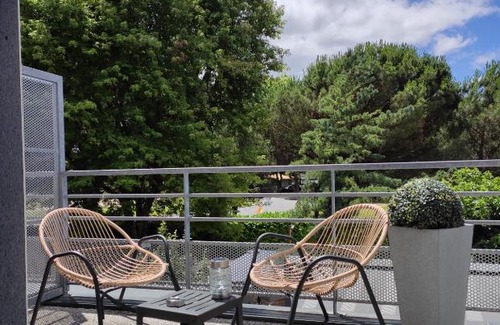 Gradignan Hotel | Logis Hotel Restaurant & SPA Au Comte d'Ornon