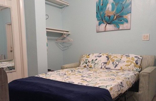 Farmer's Hill Apartamento | Logwood Studio
